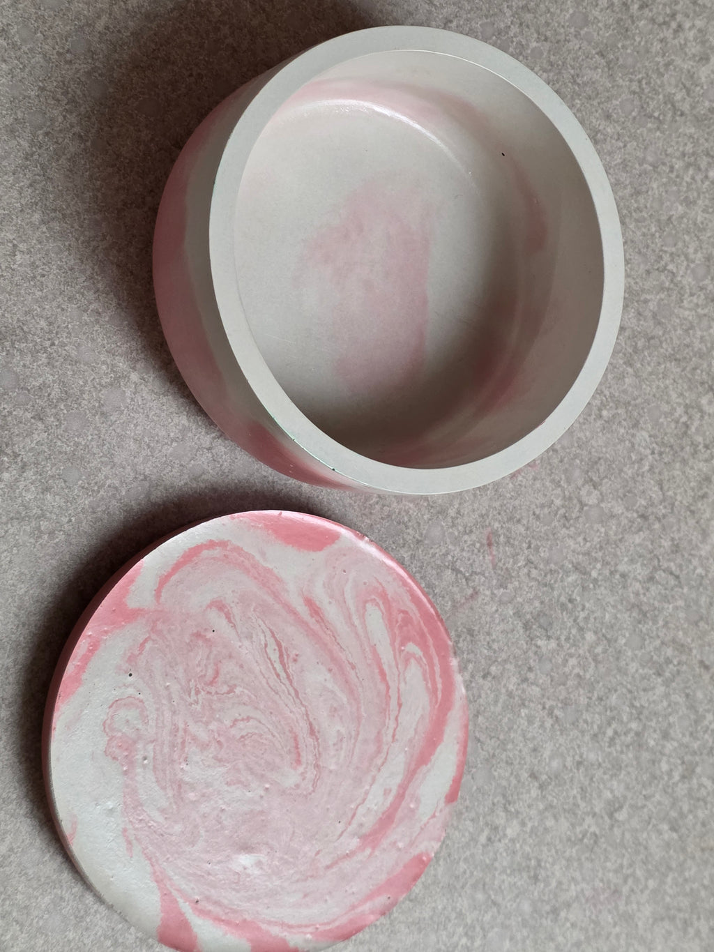 Light Red Marble Concrete Bowl