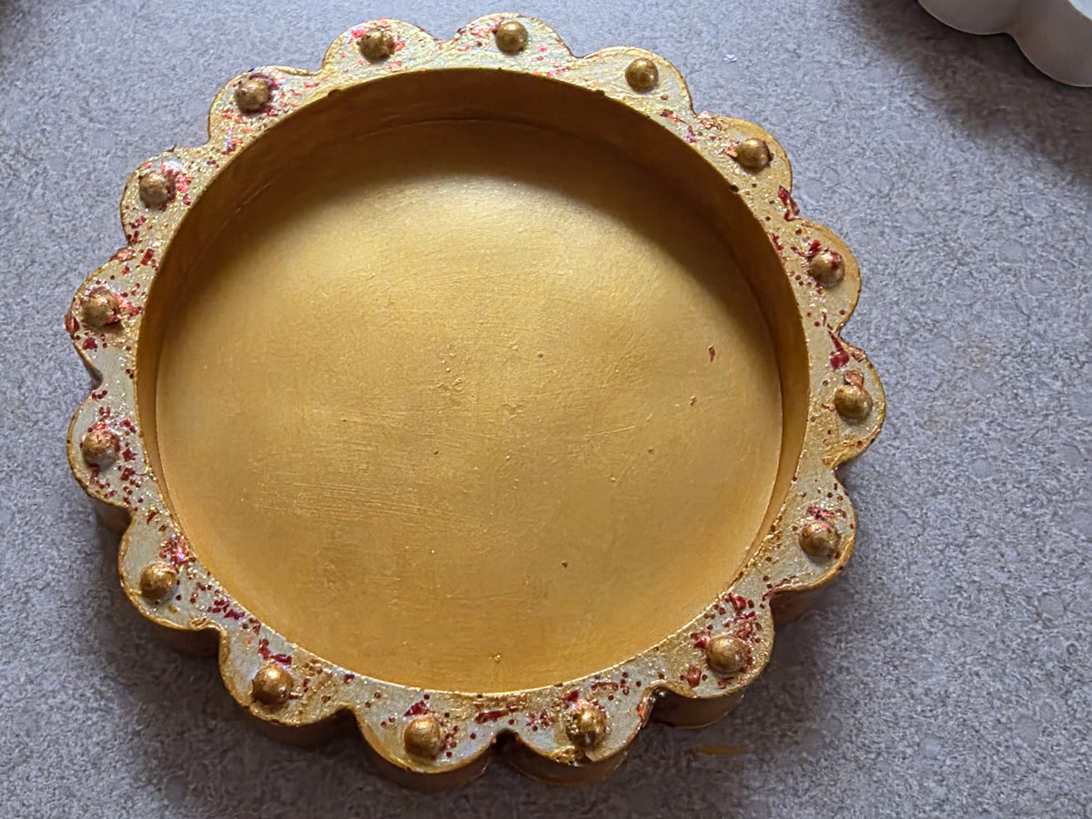 Aurelia Bloom Gold Concrete Tray