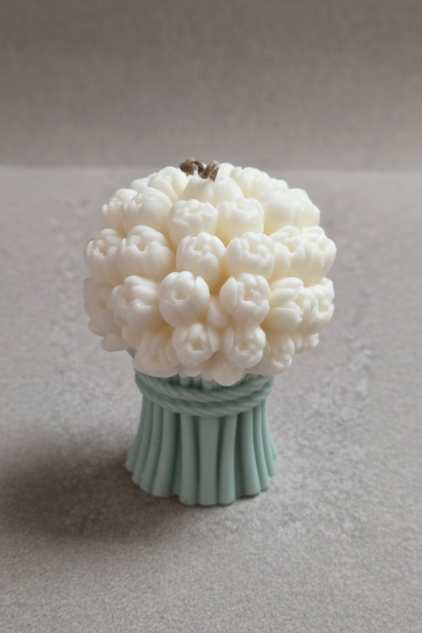 Sculpted Bouquet Soft Floral Candle