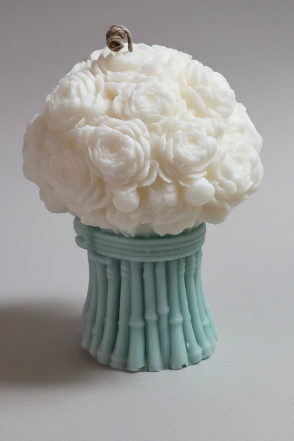 Sculpted Bouquet Soft Floral Candle